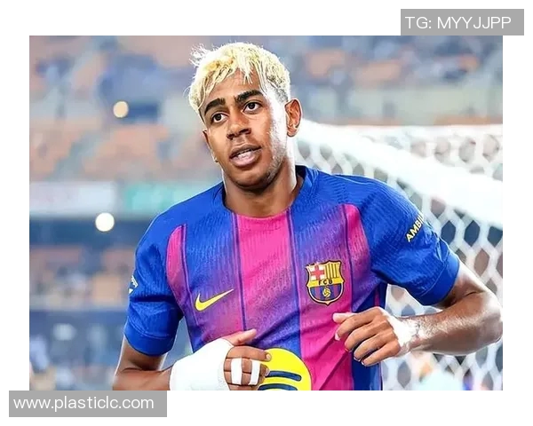 比达尔关键进球助巴萨客场战平皇家贝蒂斯,积分攀升至西甲第四 比达尔关键进球助巴萨客场战平皇家贝蒂斯,积分攀升至西甲第四