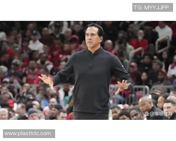 热火主帅埃里克-斯波尔斯特拉感叹球队阵容深度不足 热火主帅埃里克-斯波尔斯特拉感叹球队阵容深度不足