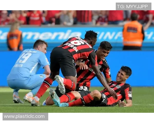 维尔茨堡队成功晋级德甲,勇夺升级附加赛冠军